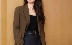 国产又粗又黄又爽的A片精华